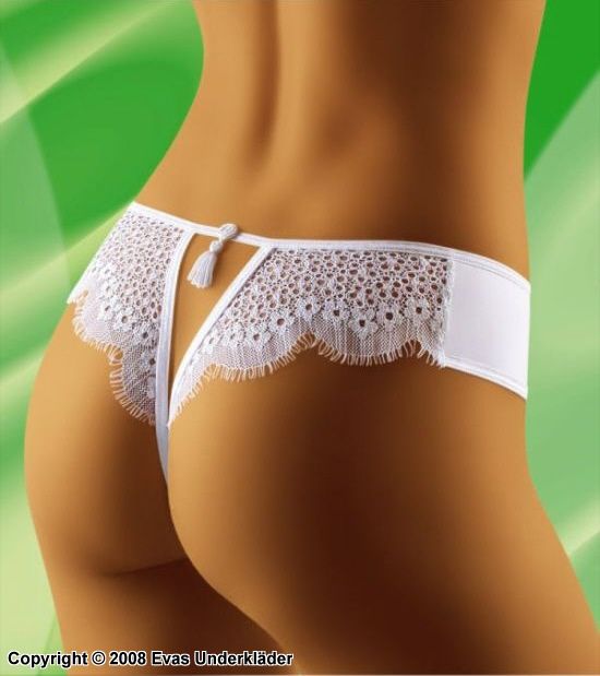 Thong pant with flowers and whisker lace